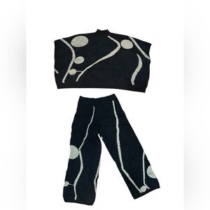 Black and gold  Abstract Two-Piece Set